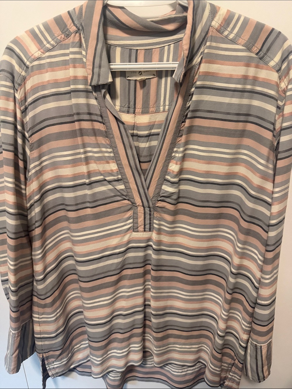 Lou & Grey Striped V-Neck Tunic in Blush and Gray